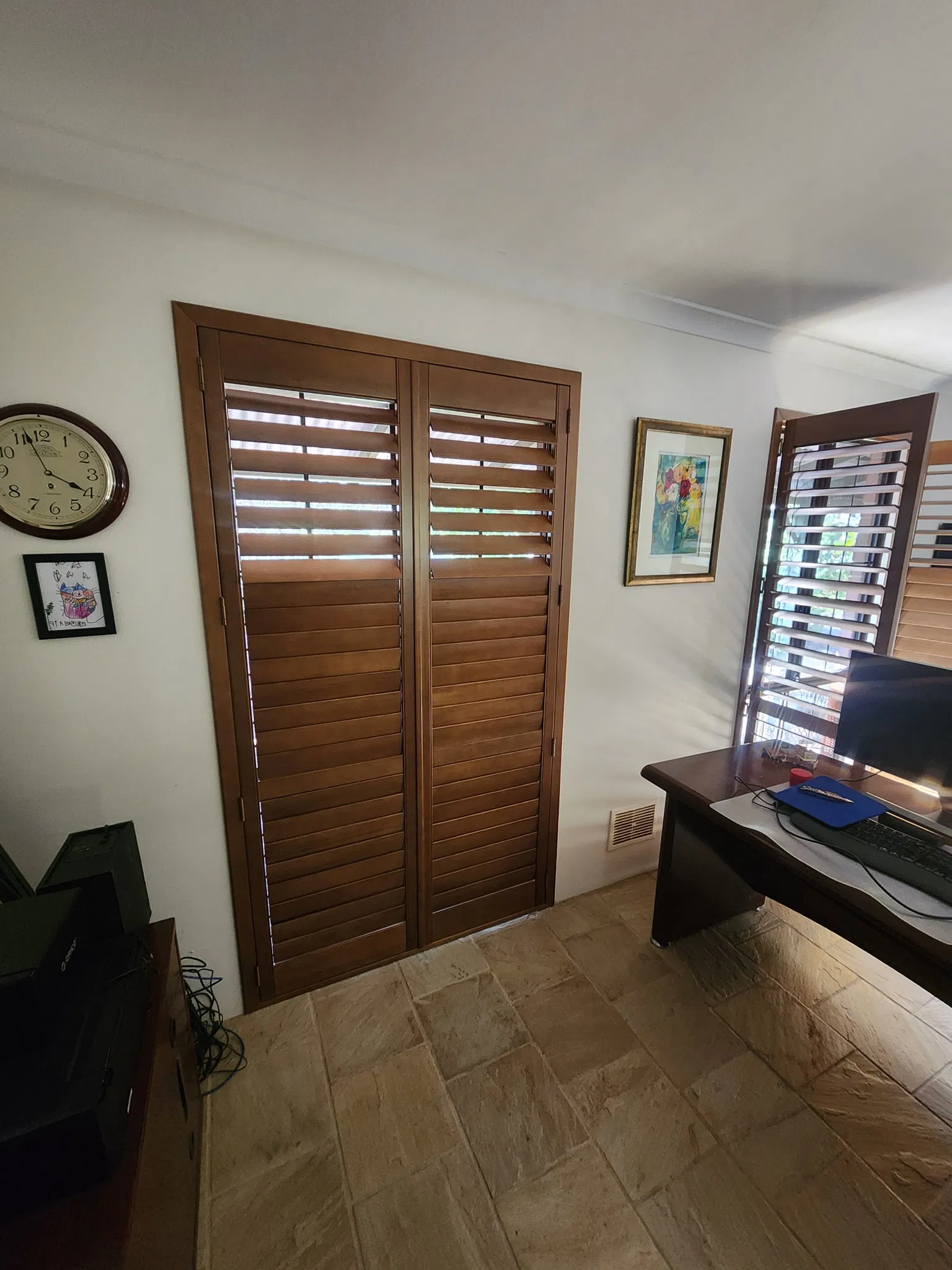 Wholesale Modern Interior Window Shutters Exterior Wood Plantation Shutters Wooden Shutters for Window