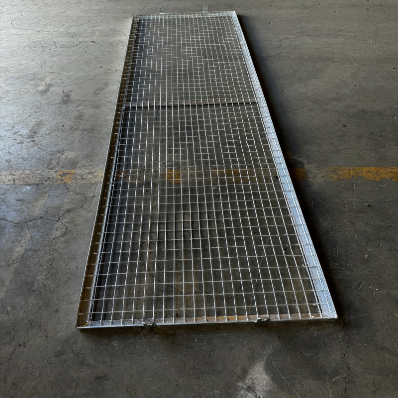 Square Metal Woven Wire Mesh Stainless Steel Screen Square Metal