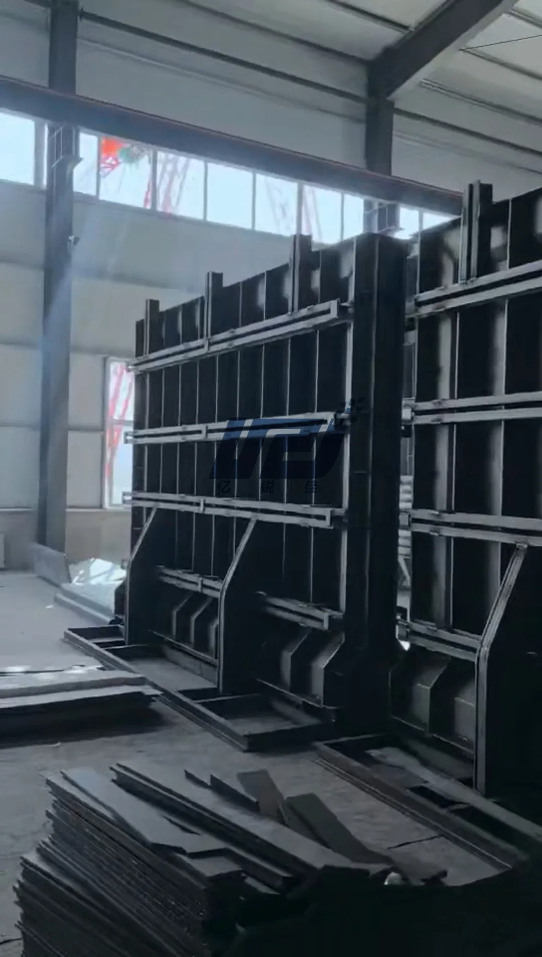 High-Precision Durable Cement Molds for Perfect Wall Panel Dimensions