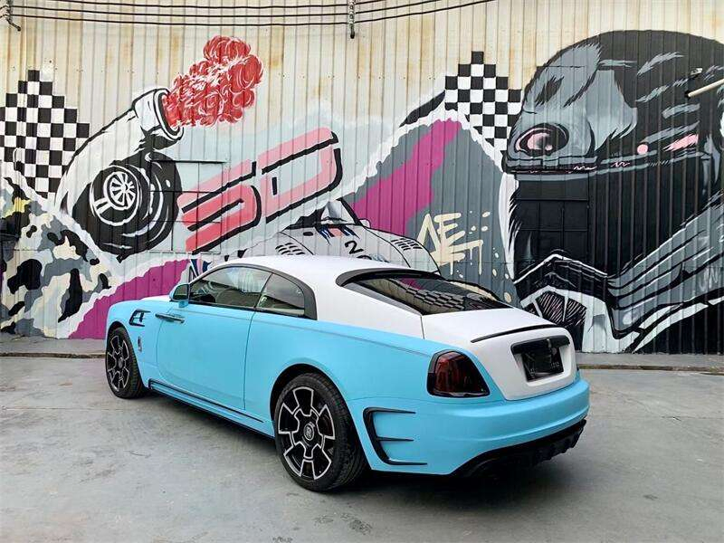 Новый комплект обвеса из кованого карбона для Rolls-Royce Phantom M: передний и задний бампер, пороги, накладки на корму с портами выхлопа