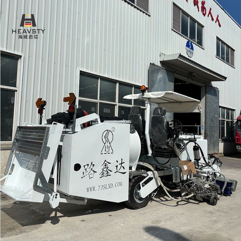 Advanced Hw-660 Multi-Functional Extrusion Marking Vehicle for Precision