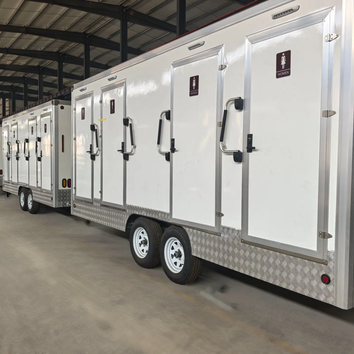 Camping Portable Restroom Trailer Eco-Friendly Mobile Washroom for Outdoor Trips