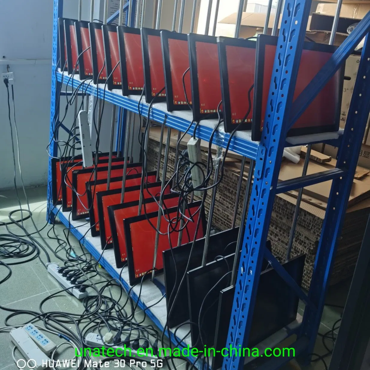 Indoor Media 32inch Wall Hanging LCD Touch Player Information Advertising Kiosk