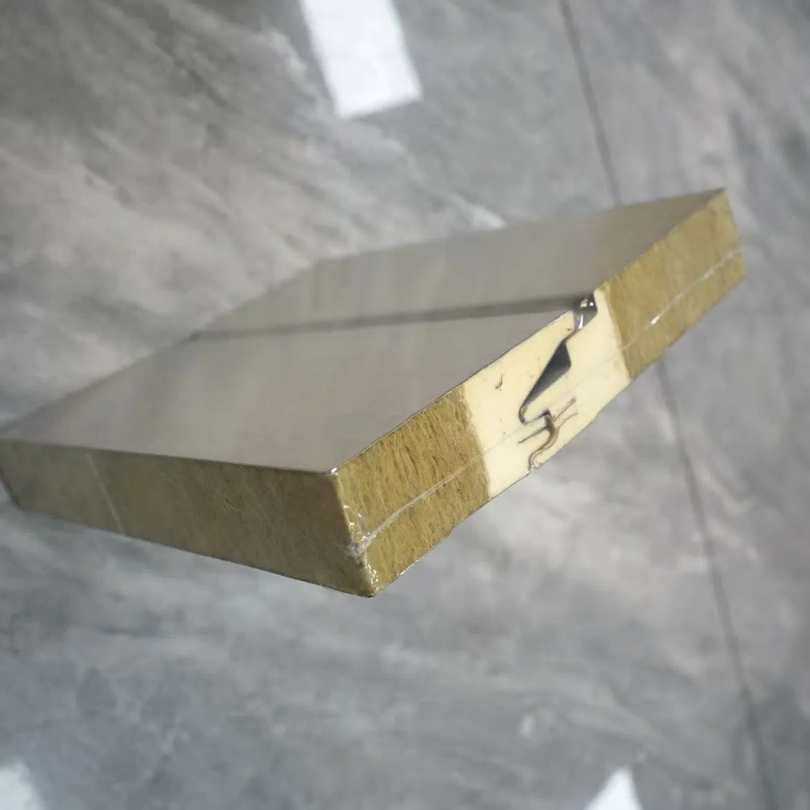 Mechanical Rock Wool Purification Board, Garage Partition Rock Wool Board, Color Steel Sandwich Panel