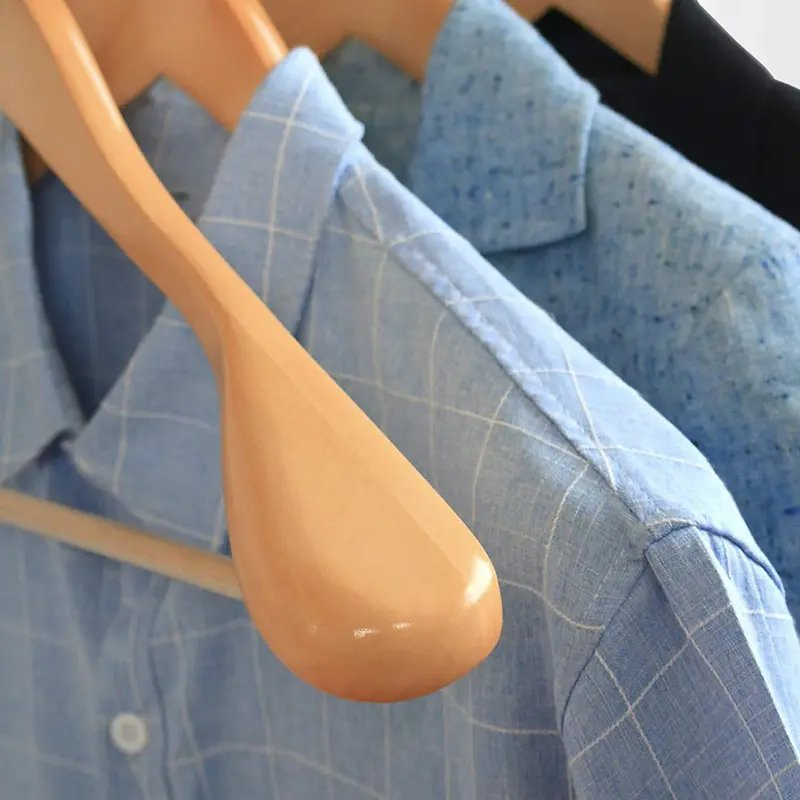 Hotsale Thick Shoulder Wooden Clothes Hanger with Crossbar for Dress