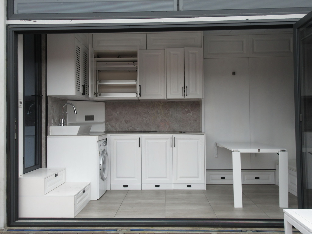 Prefabricated Customized Container House 20FT