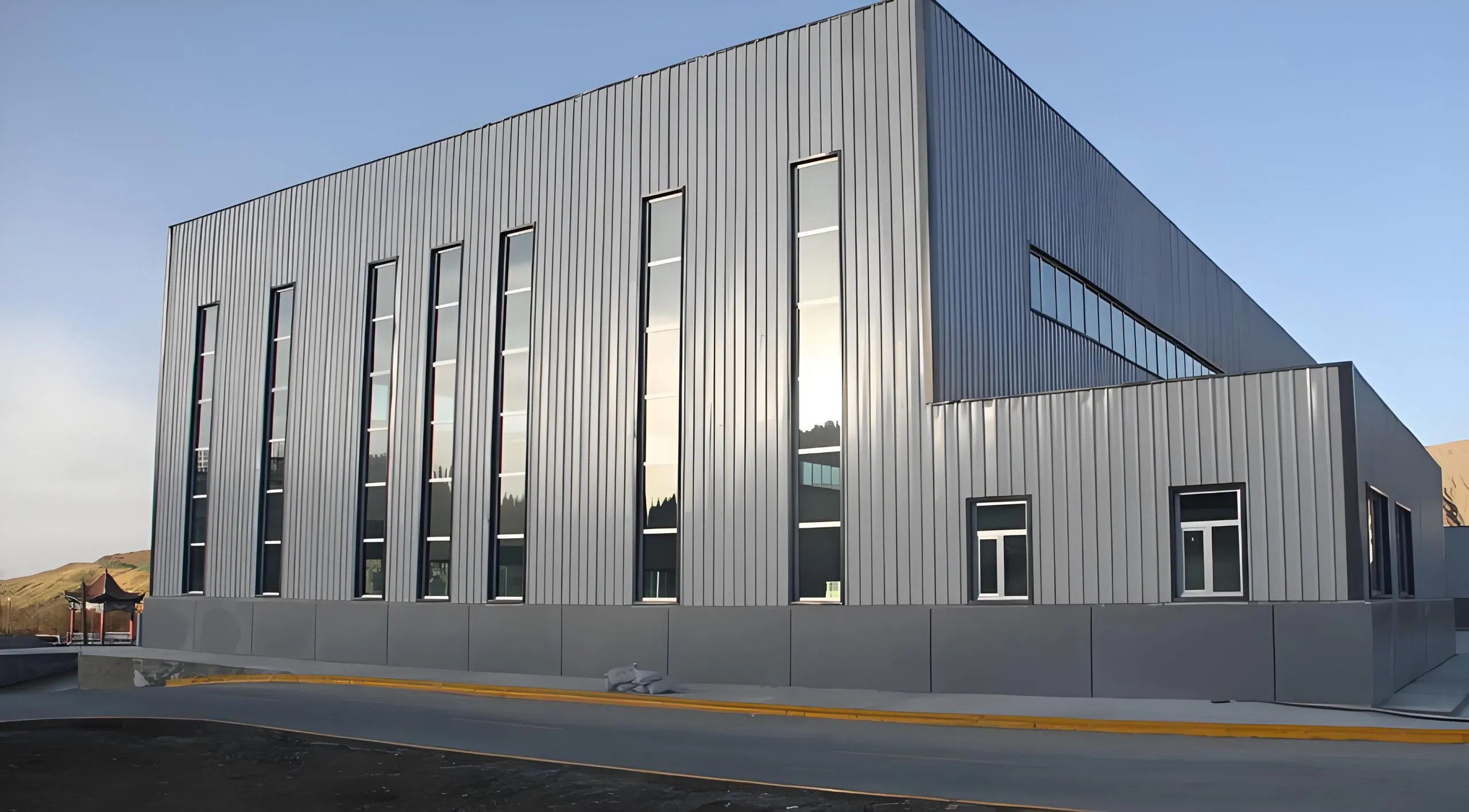 New Materials Wholesale at Low Prices Most Popular Hot Selling High Quality Section Steel Structure Frame for Durable for 50 Years Metal Building