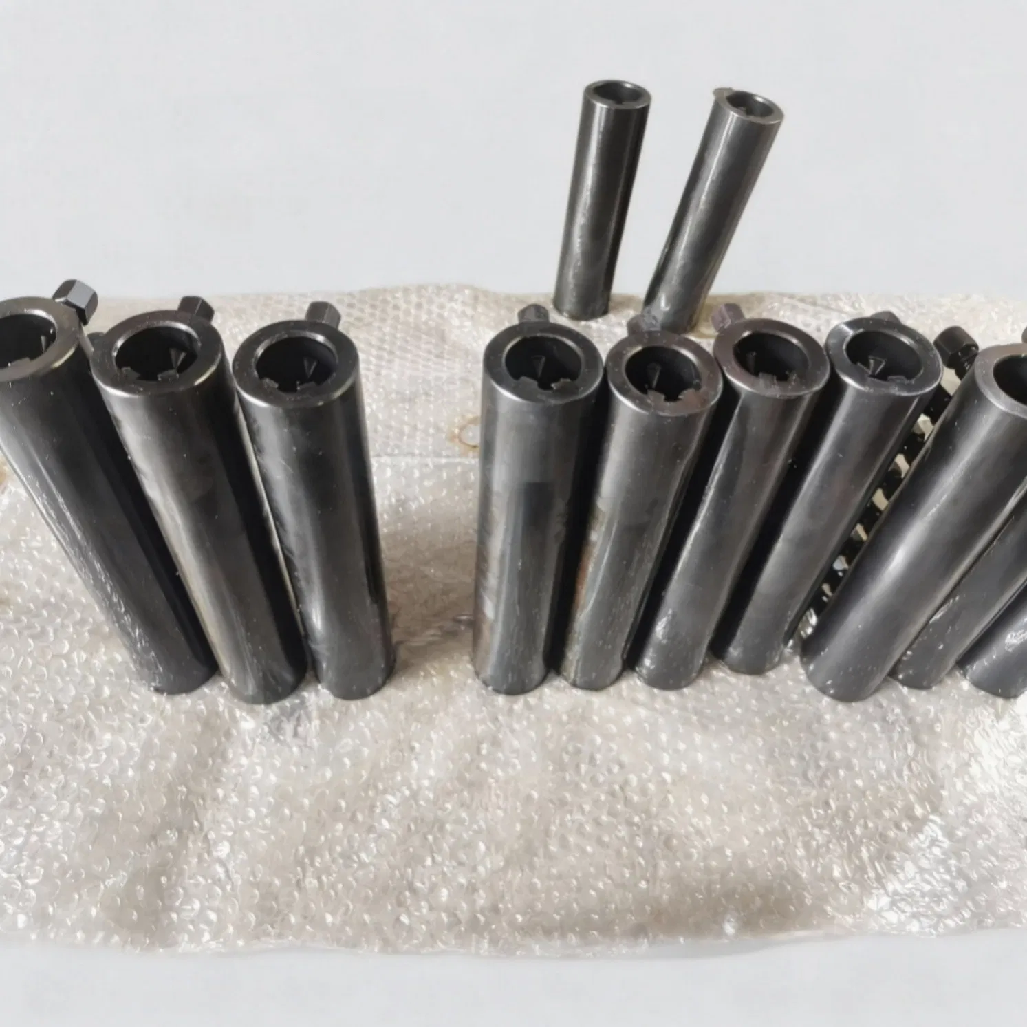 Mbt Rebar Splicing Coupler with Protective End Caps Prevents Contamination and Damage During Storage and Transportation