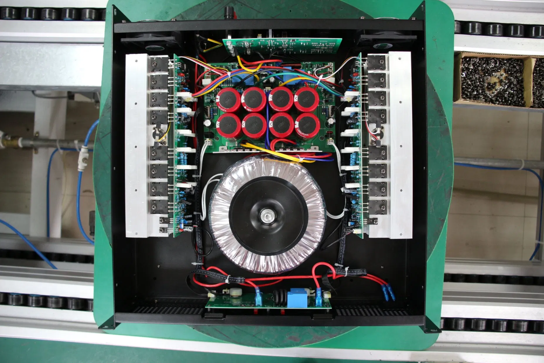 Xiy Ca9 2 Channel with 1200 Watt Professional Power Amplifier