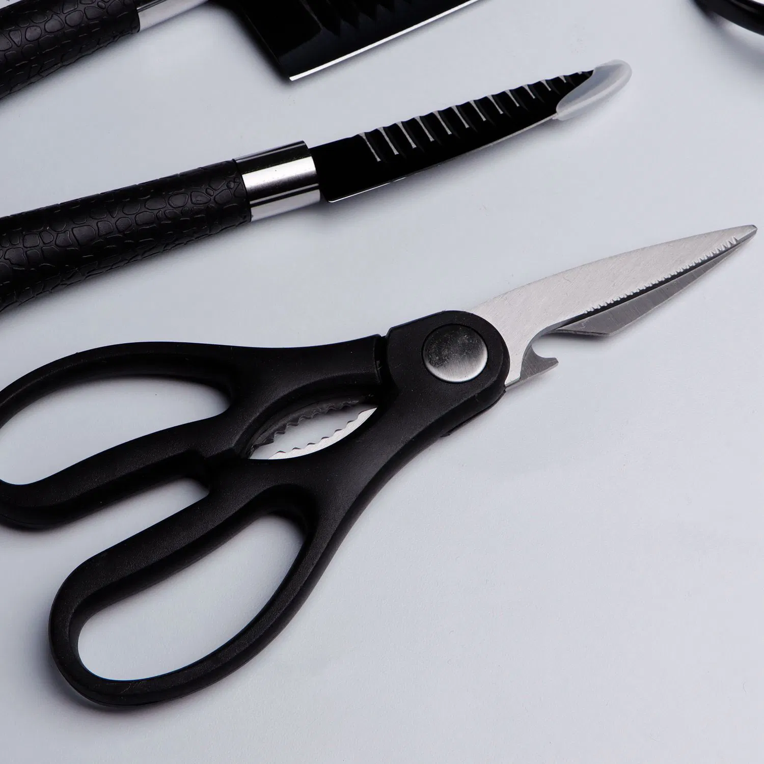 High Quality Stainless Steel Kitchen Tool Knife Set Peeler Scissors Nonstick Coating