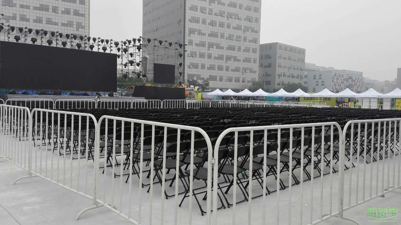 Manufacturer 7 Foot 8.5 Fooot 8.5FT Heavy Duty Hot DIP Galvanized Interlocking Steel Barricade