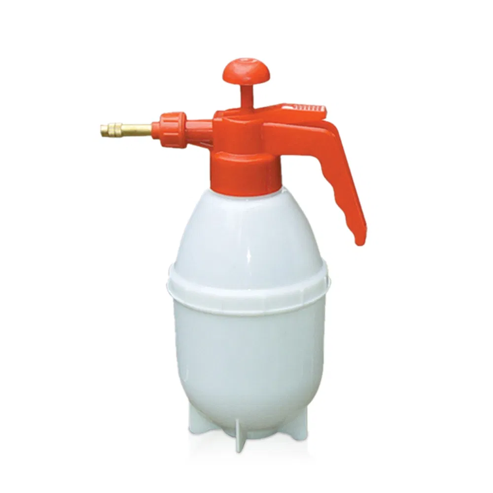 Rainmaker 0.8L Agriculture Plastic Pest Control Hand Pressure Sprayer