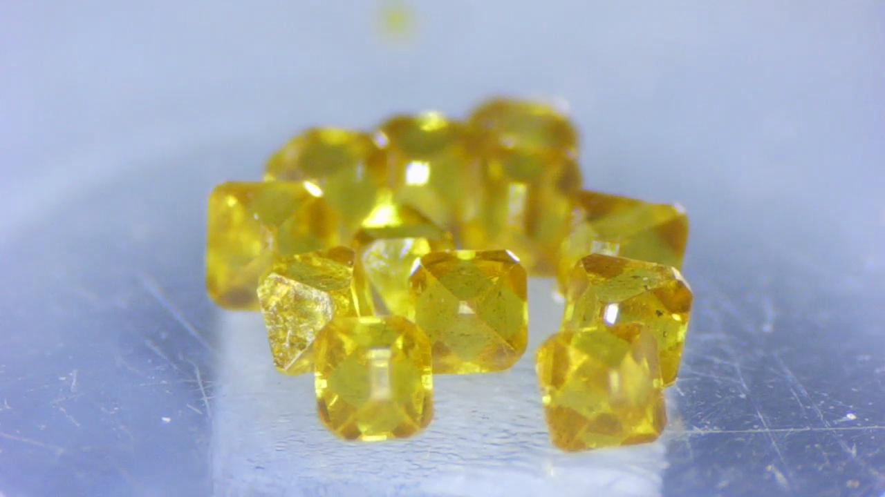 Синтетический алмаз октаэдр для промышленности