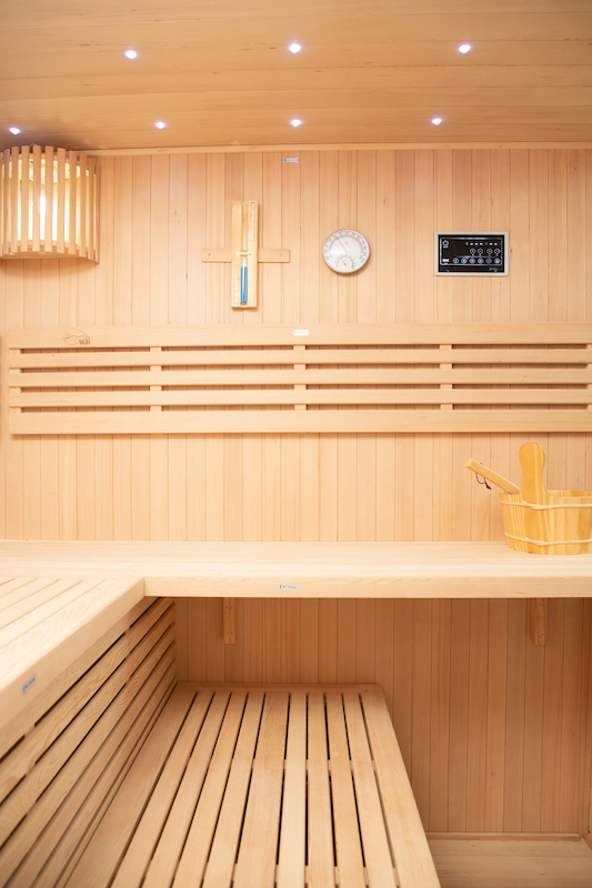 New Pure Canadian Red Cedar Wooden Outdoor Cube Sauna 4 Person