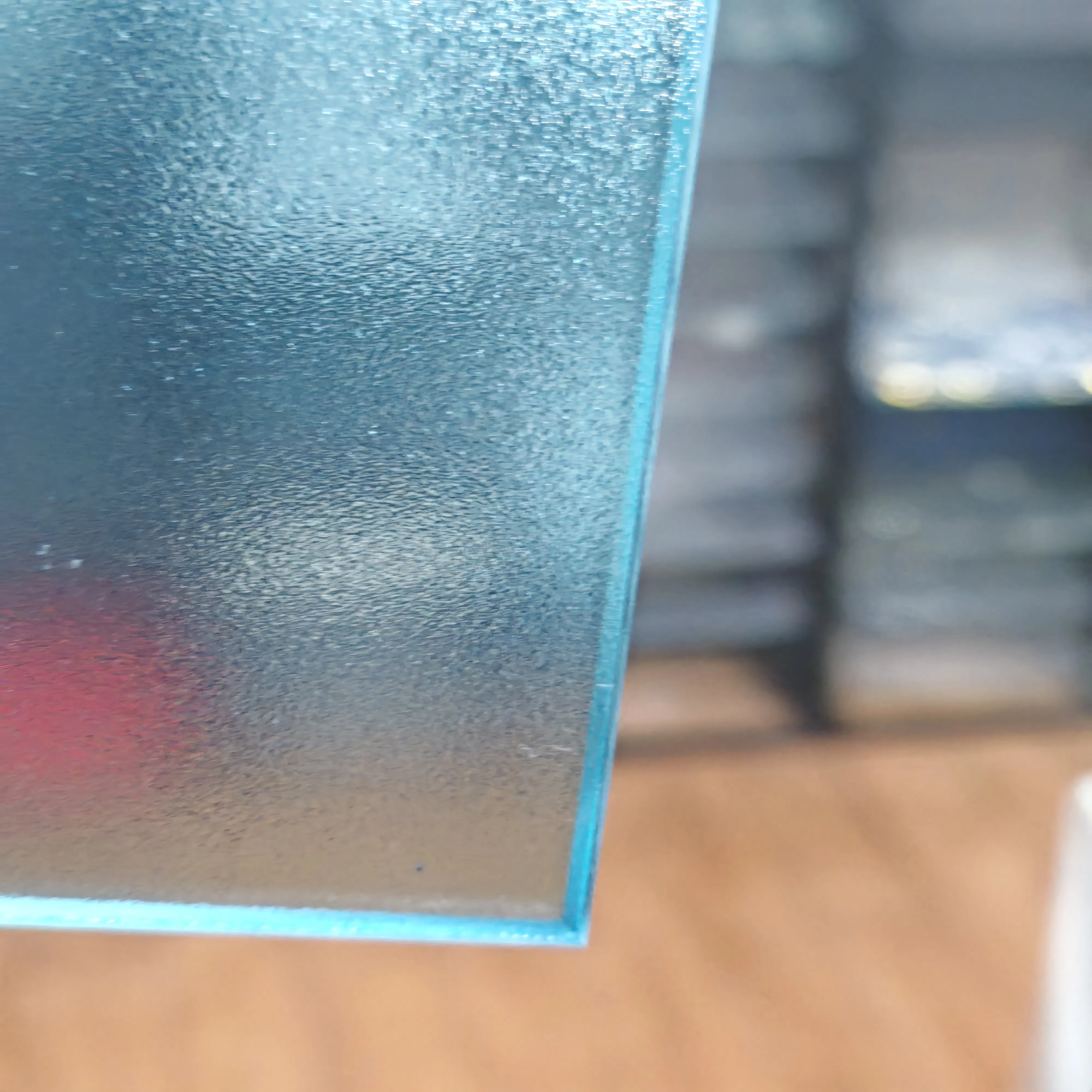 Chic Elegant Glass Panels for Modern Home Interior Designs