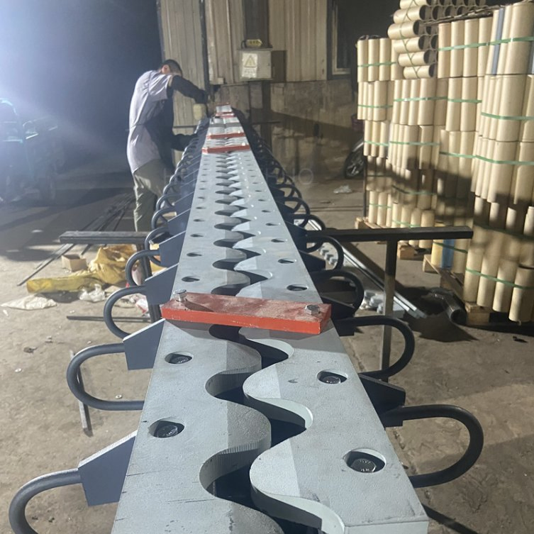 Teeth Steel Plate Highway Bridge Deck Expansion Joint