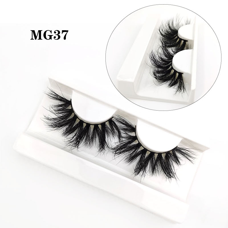 Luxurious 5D Mink Eyelash Extensions for Stunning Lengths