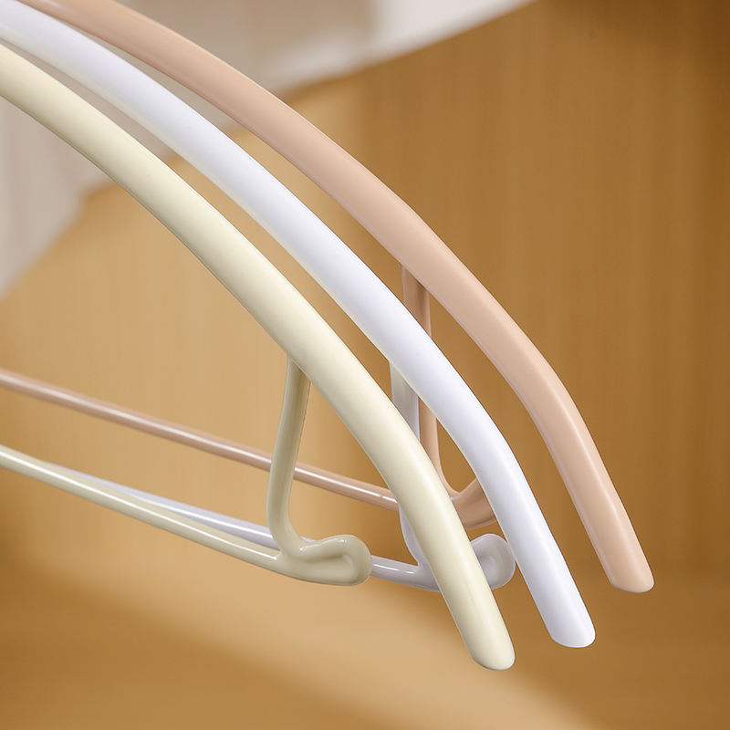 Factory Original Rubber Coated Metal Wire Hangers Coat Rack