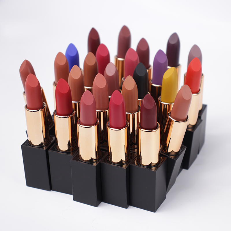 Black Gold Magnetic Tube Packaging Private Label Vegan Matte Nude Lipstick