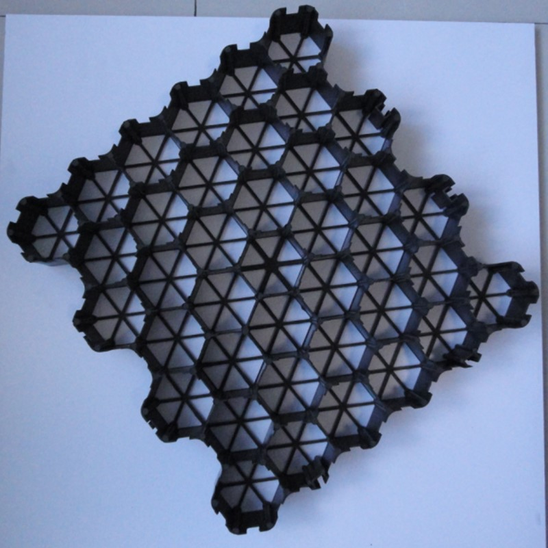 Grass Lawn Grid Cobblestone Driveway Pavers