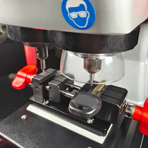 Original Csh001plus Vertical Horizontal DOT Milling 220V Duplicate Key Making Machine