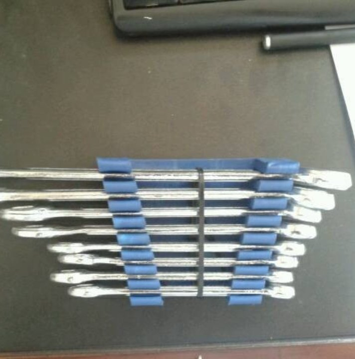 Комбинированный ключ-трещотка двойного действия