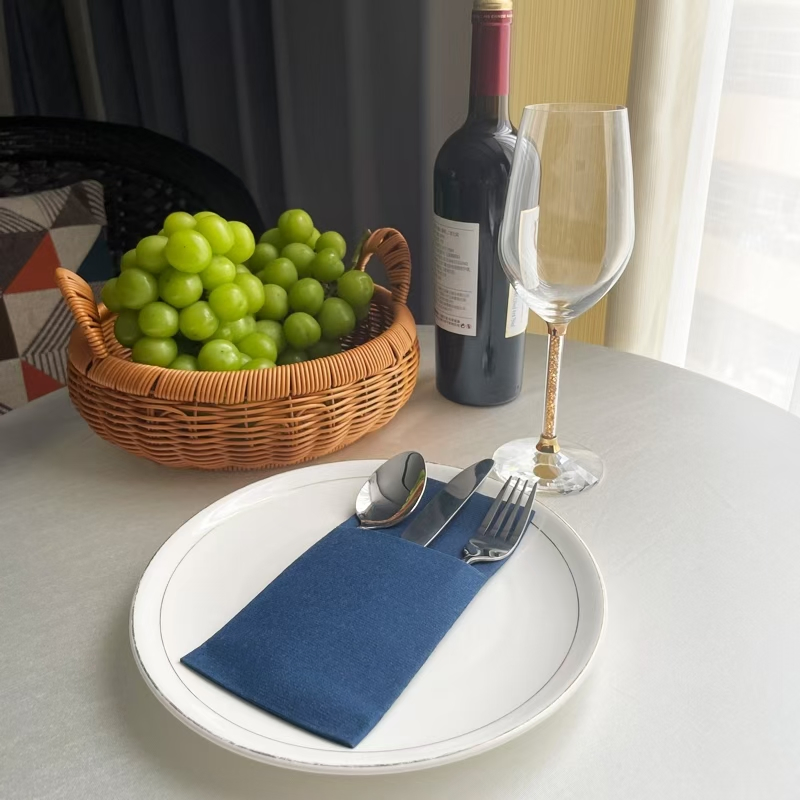 Custom Eco-Friendly Airlaid Napkin with Pocket for Hotel KTV Home