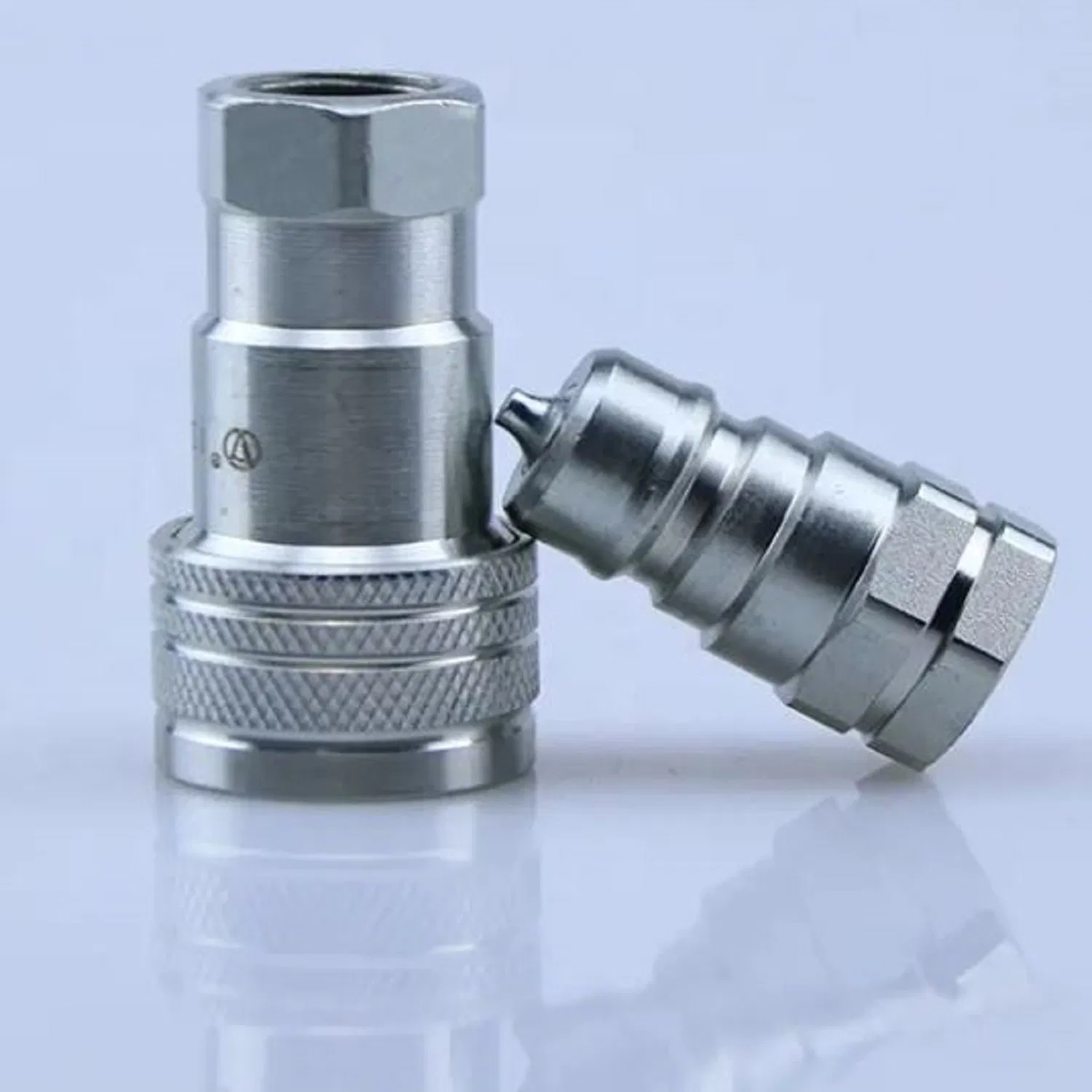 High Pressure Fitting Parts Nipple Carbon Steel Stainless Steel Pipe Fittings Coupling