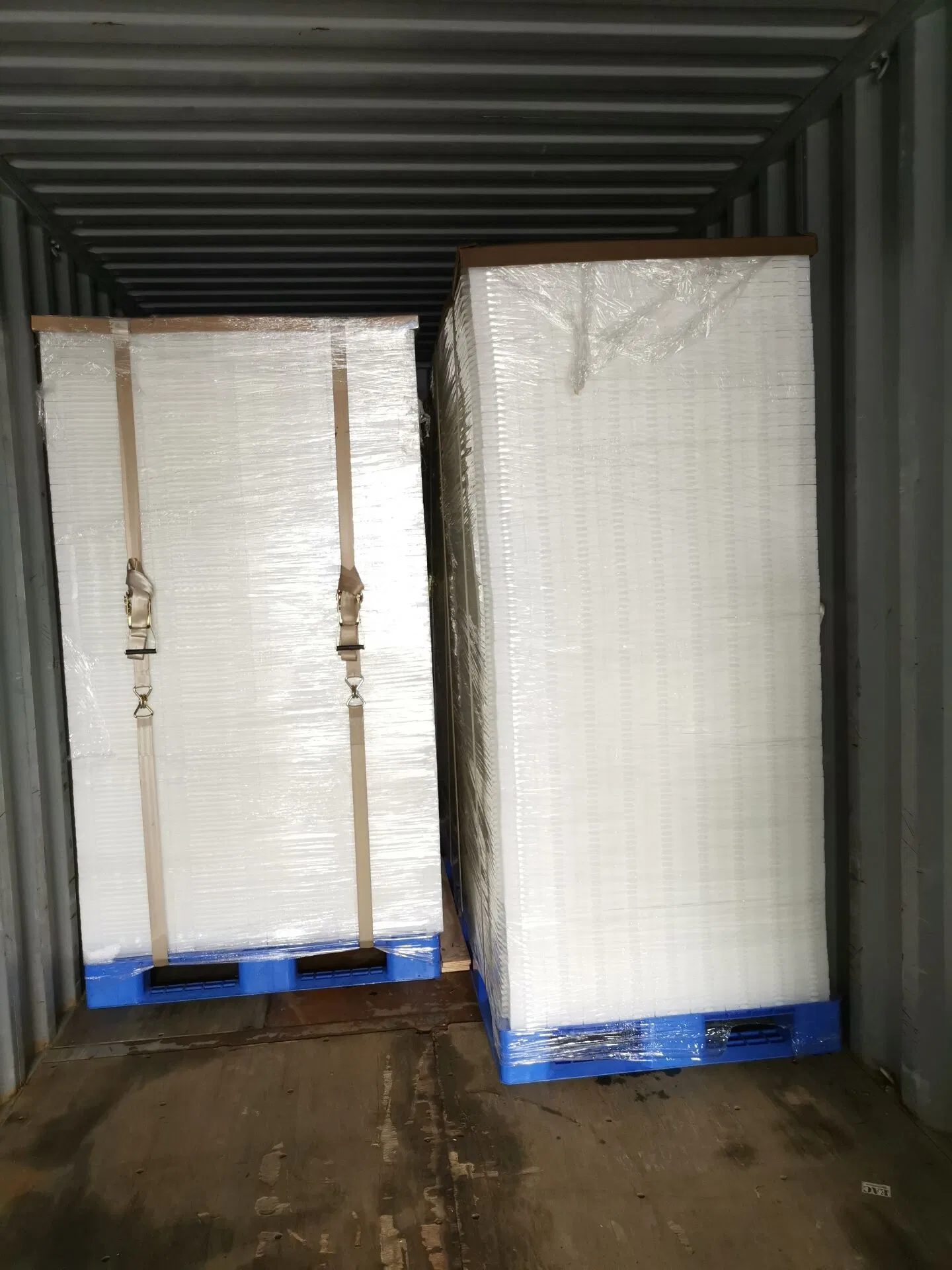 Противоскользящие пластиковые маты для газона и мероприятий