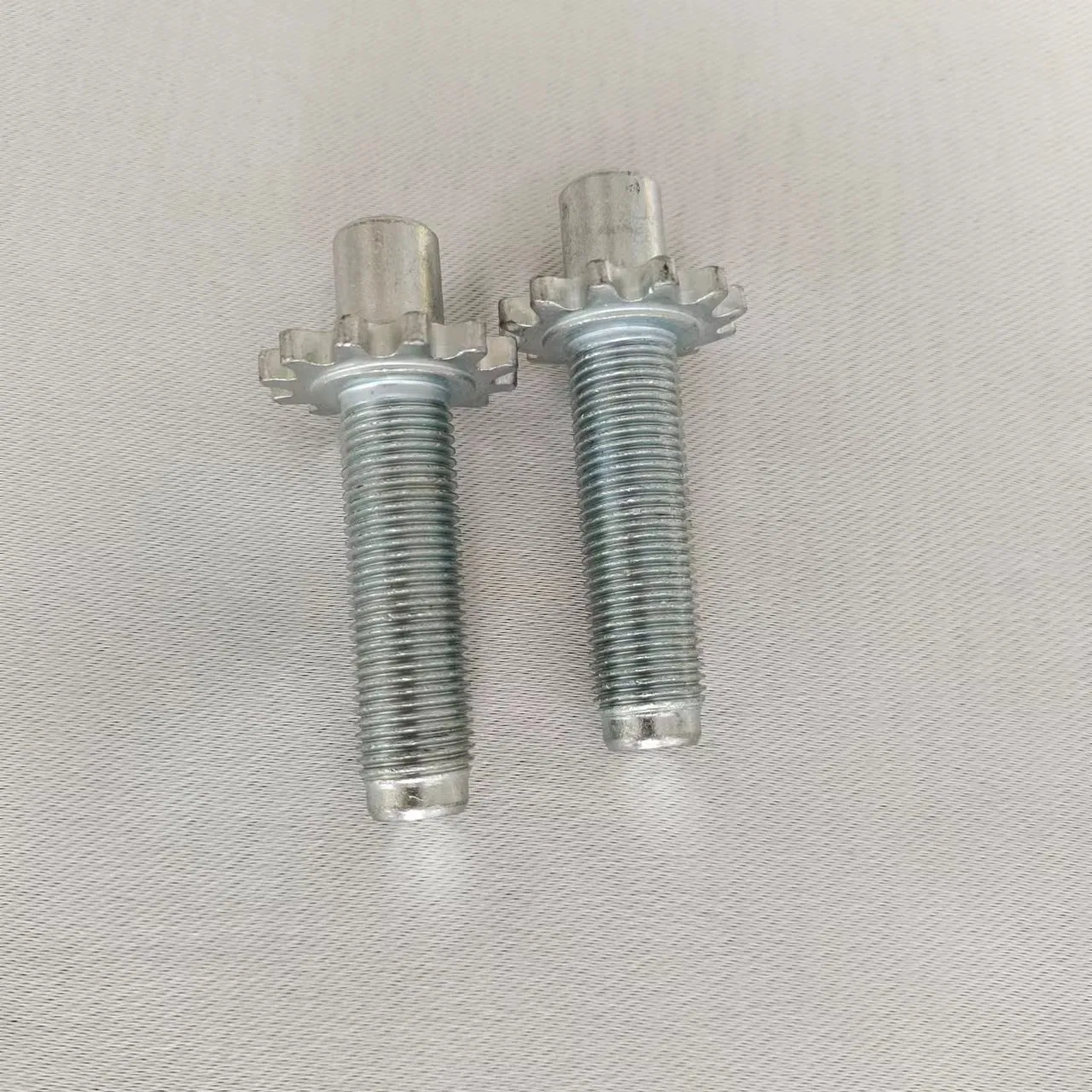 High Quality Non-Standard Serrated Anchor Bolt