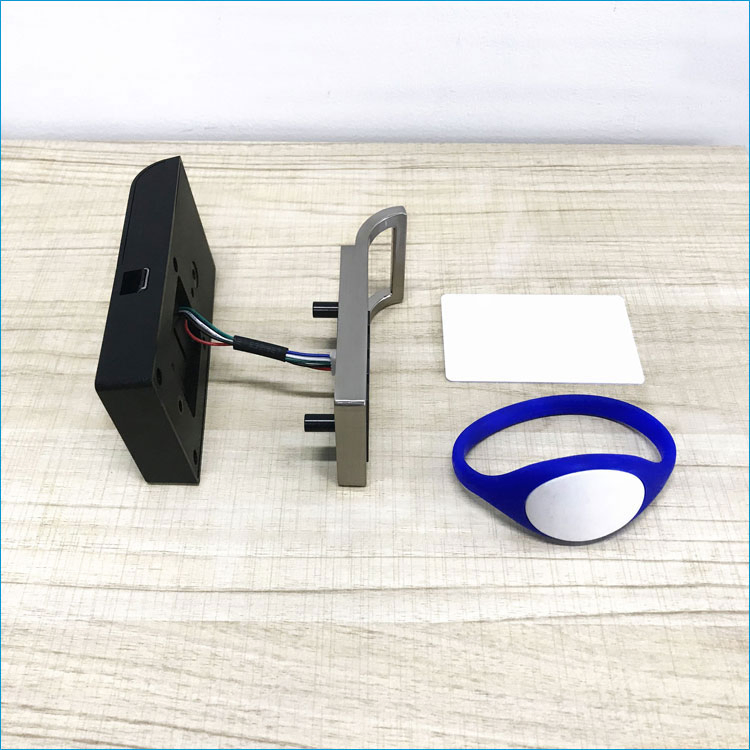 Hot Selling HPL Locker Cabinet Wardrobe Furniture Electronic RFID Digital Lock with Master Key