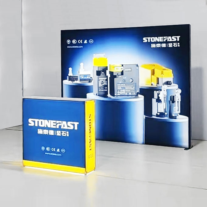 Freestanding 250*250 LED-Backlit Light Box for Trade Shows & Brand Identity Displays