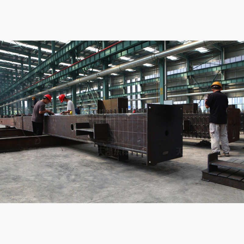 Premium 2.5m Steel Driving Beam for Industrial Applications