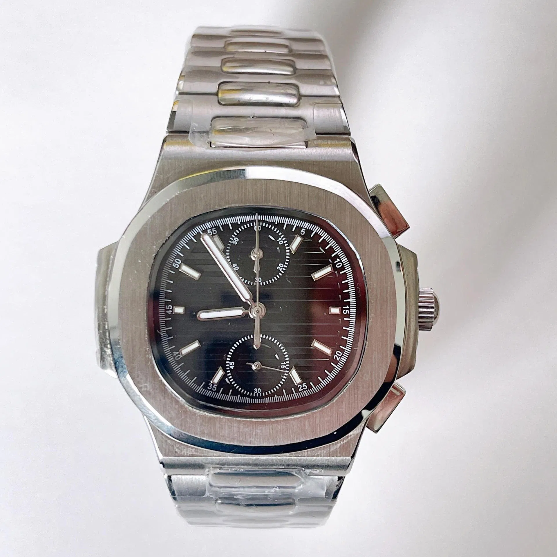 Men's Mechanical Watch Silver Dial Crystal Glass Dive Watch Water Resistance 904L Steel 41mm Dial