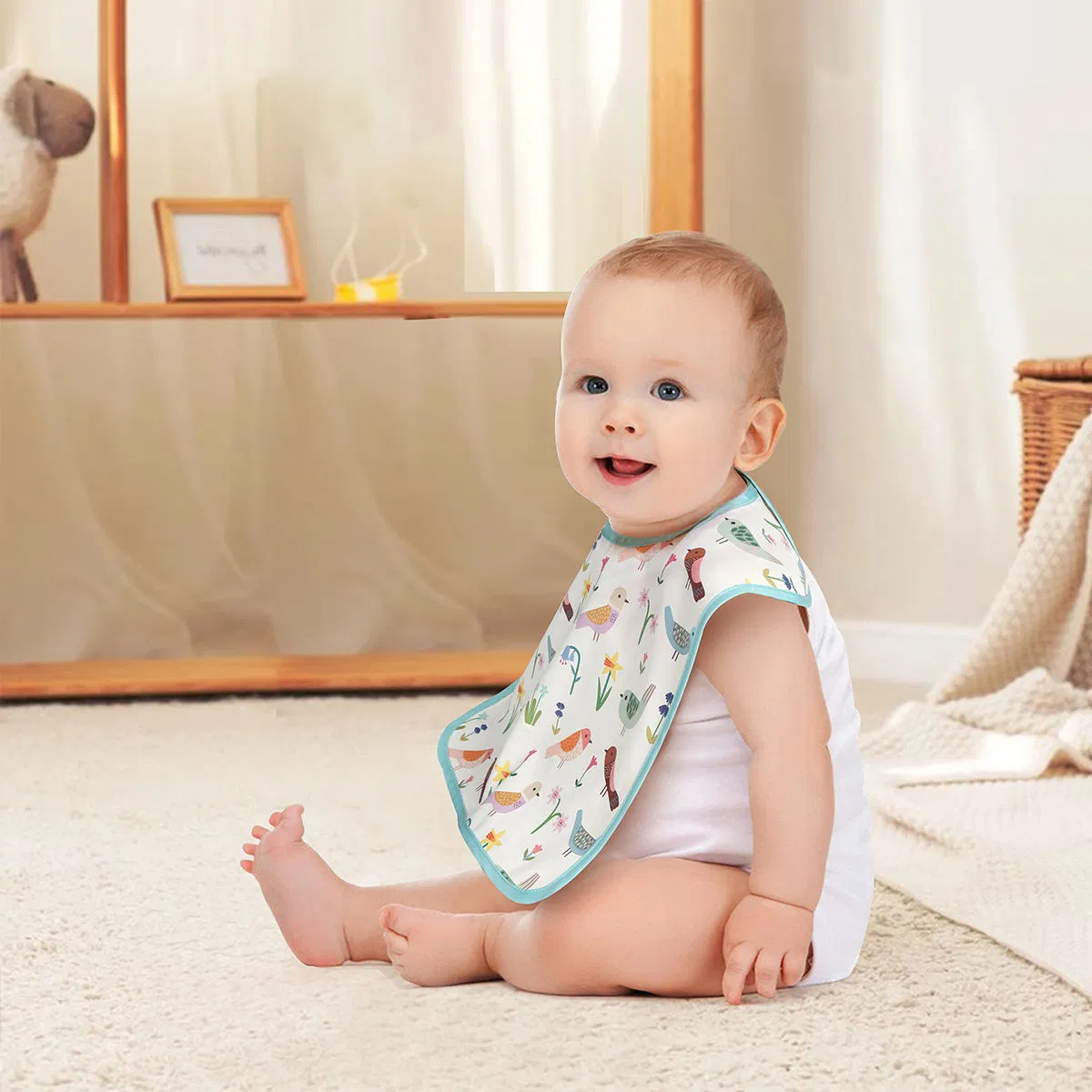 New Design BPA Free Cartoon Baby Bibs Waterproof Baby Eating Bibs