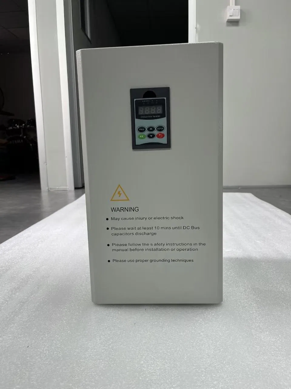 1688 IGBT-Full Bridge 10kw Magnetic Induction Heater for High Frequency Water Heater