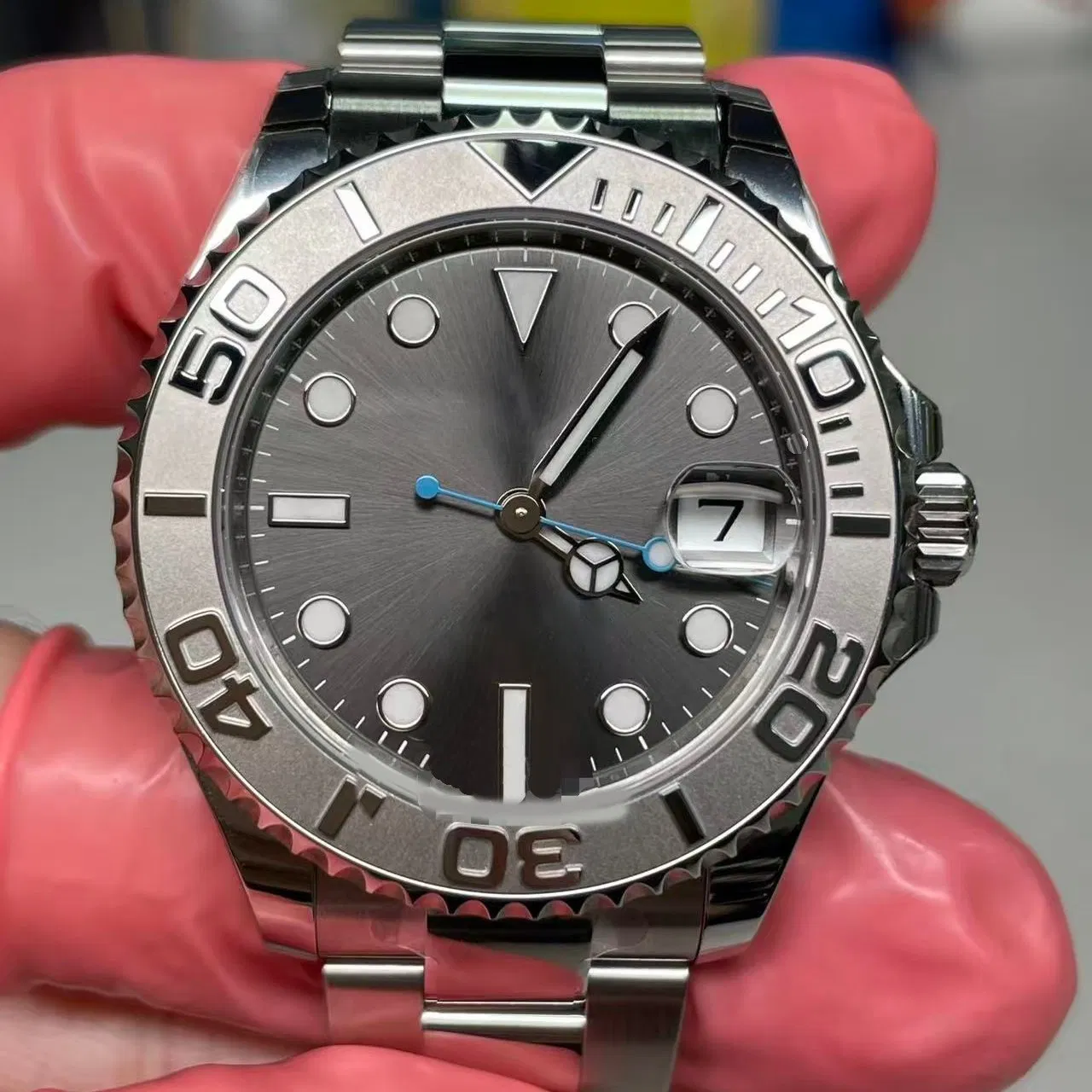 All-Steel Grey Dial Blue Hands Yacht-Style Watch Top-Tier Replica Date Display Automatic Mechanical Waterproof Men's Watch