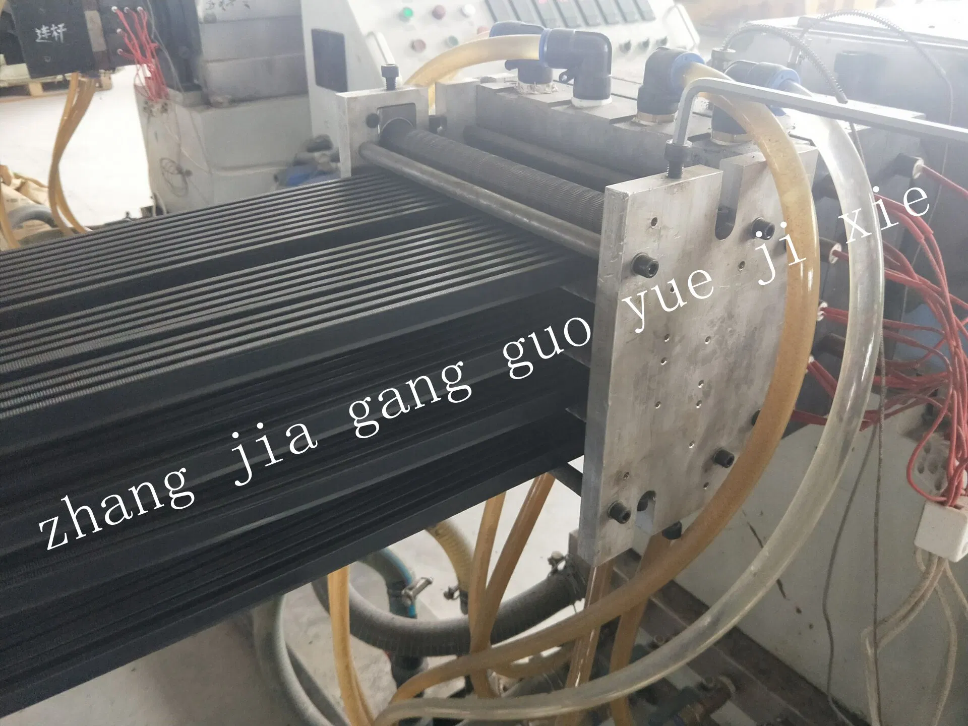 Multi-Cavity Thermal Insulation Strip