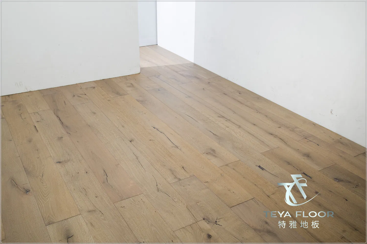 Hot Sale Oak Engineered Wood Flooring with High Quality Wood Parquet