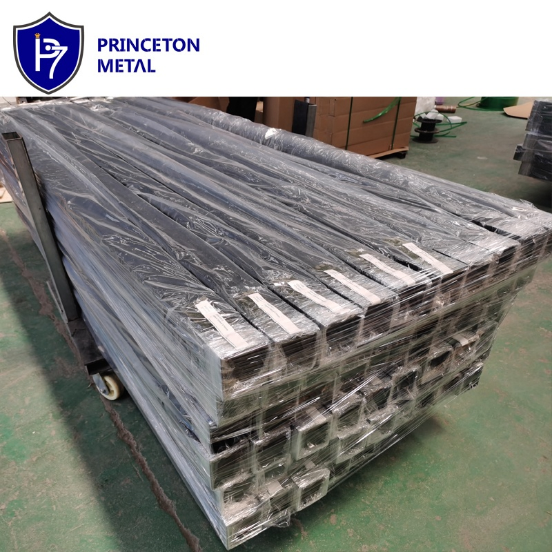 Aluminum Stamdard Post with New Syle in Different Uses