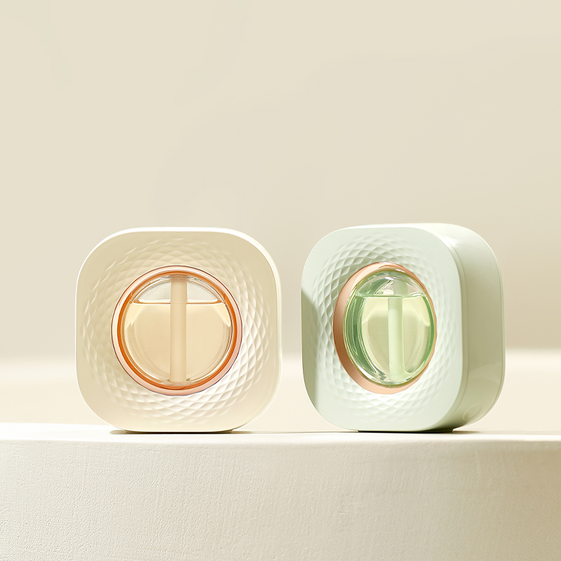 Suitable for Small Area Bedroom Car Battery Type Portable Essential Oil Diffuser