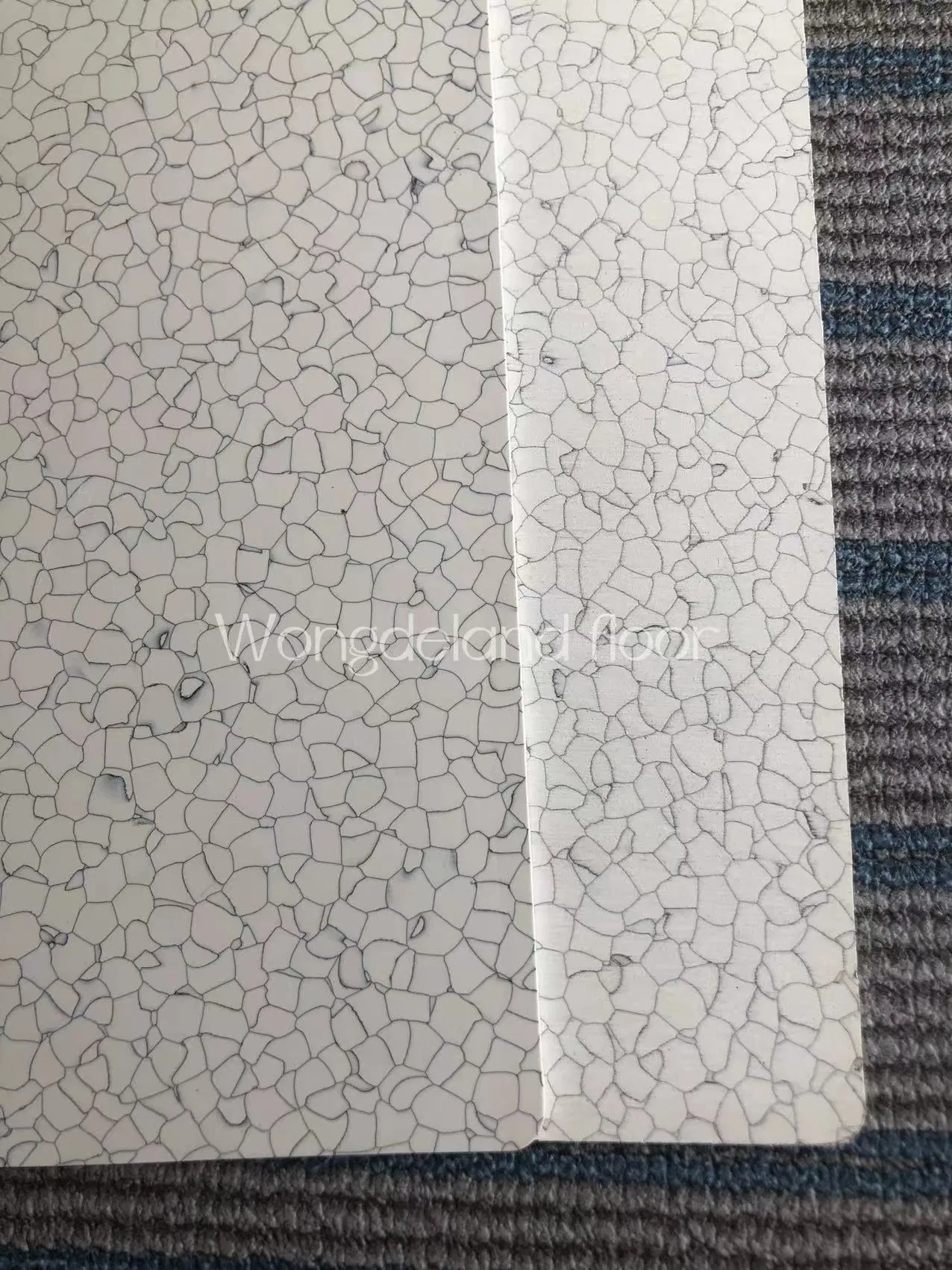 600*600 2mm Conductive PVC Flooring ESD Tiles Wholesale