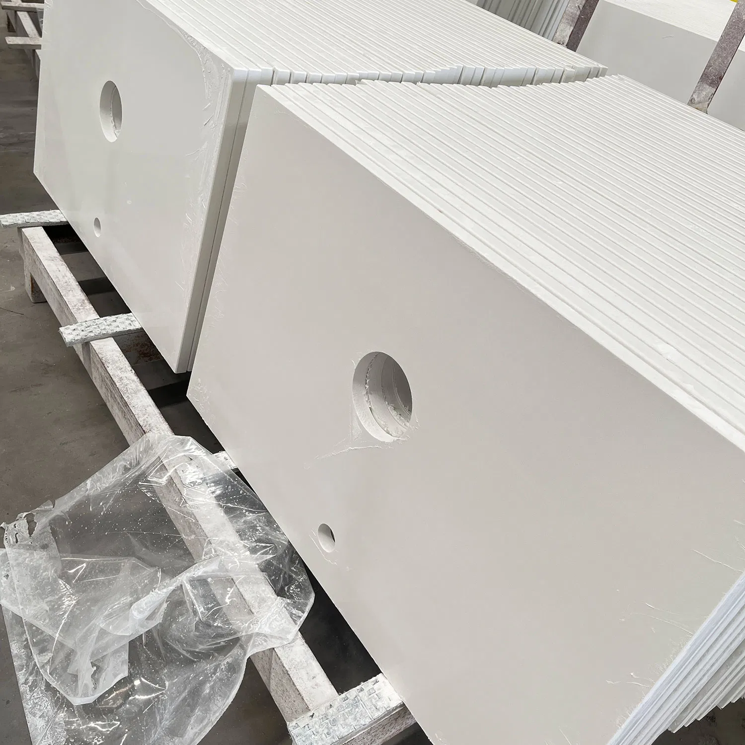 Artificial Stone Cut to Size Polished Particle Series Pure White Quartz Slab for Counter Tops