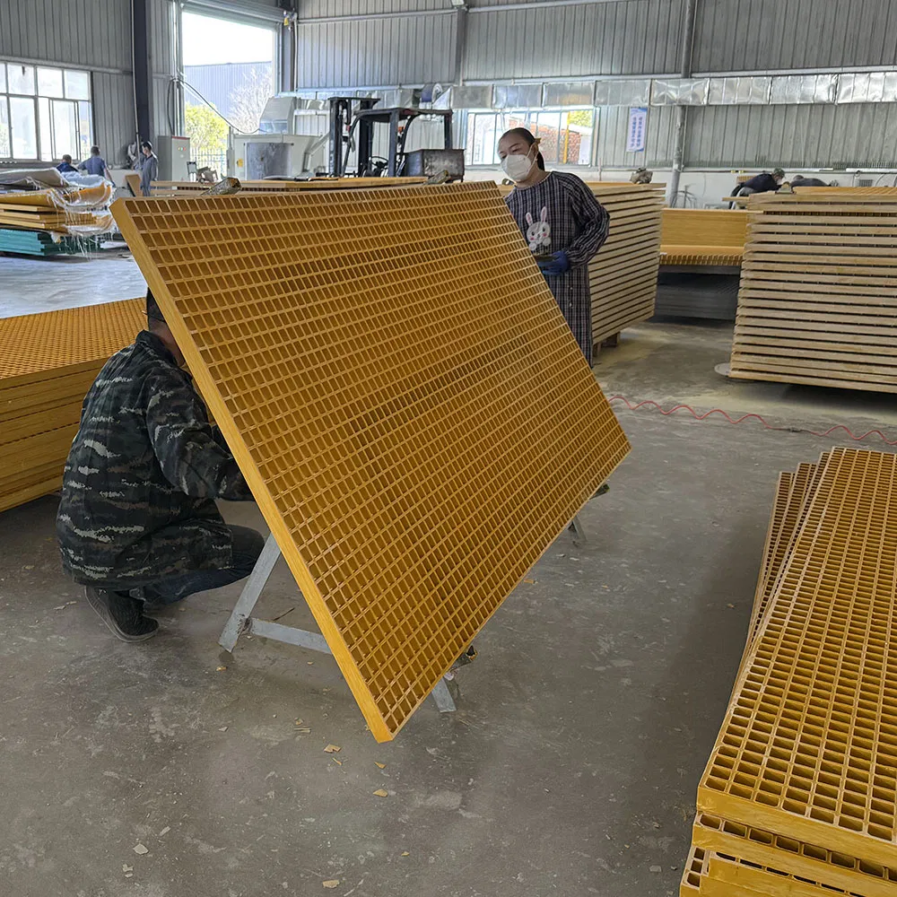 Fiberglass Grating Safety Non-Slip Chemical-Resistant GRP FRP Product Grating Walkways Platms Stairs Industrial Use