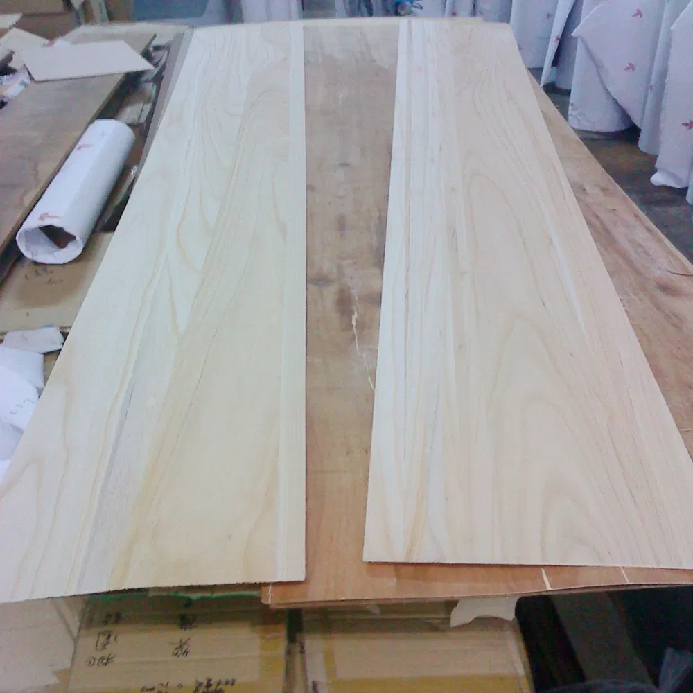 Factory Price Kiln-Dried New Zealand Pine Lumber, Fas Grade Pine Wood Boards for Furniture Manufacturing