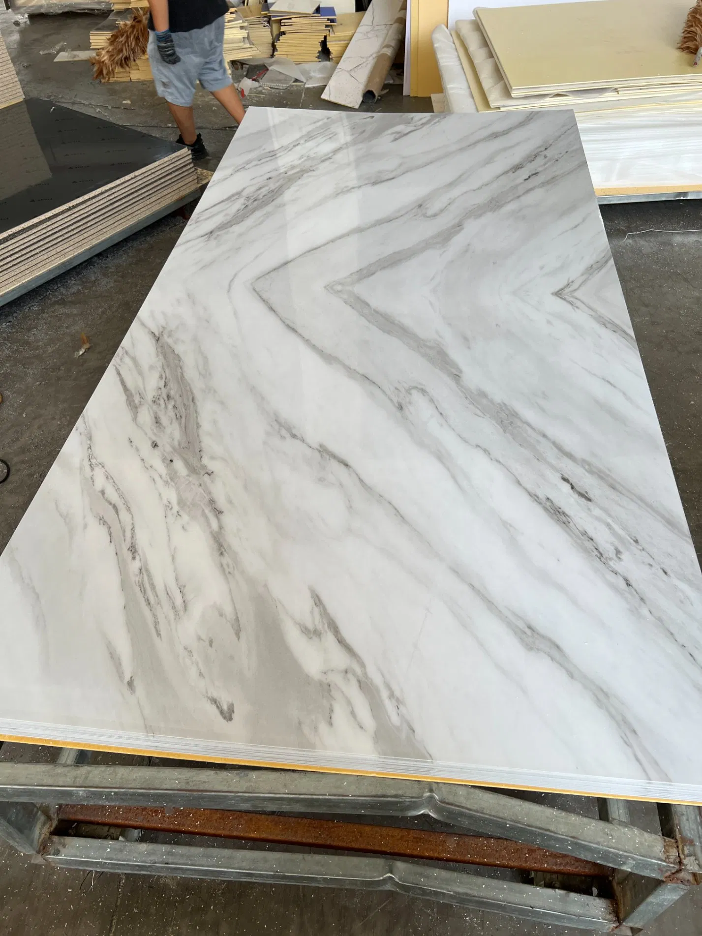 Decoration Material Wall Panel Wood Veneer Charcoal Fiber Crystal Carbon Bamboo Board