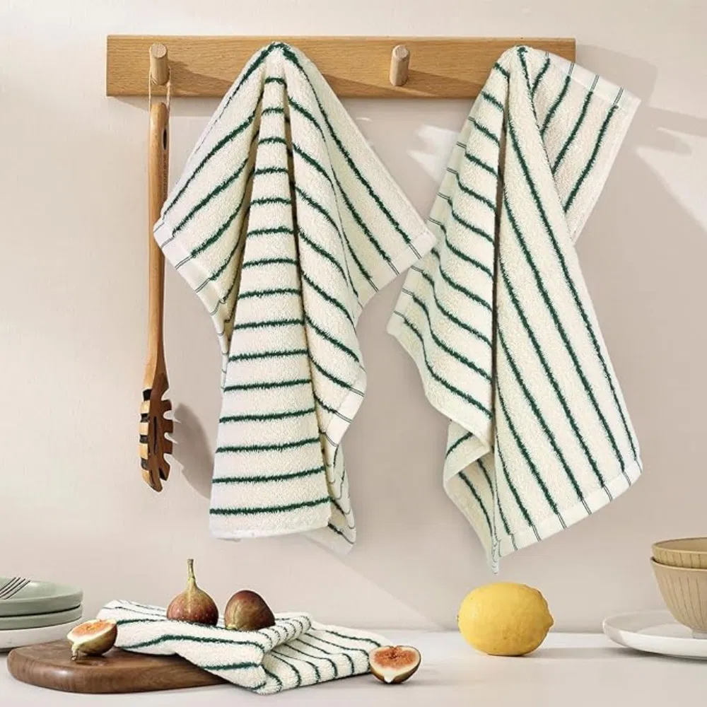 Plush Twisted Fabric Towels 600-1400 GSM Comfort for Every Occasion