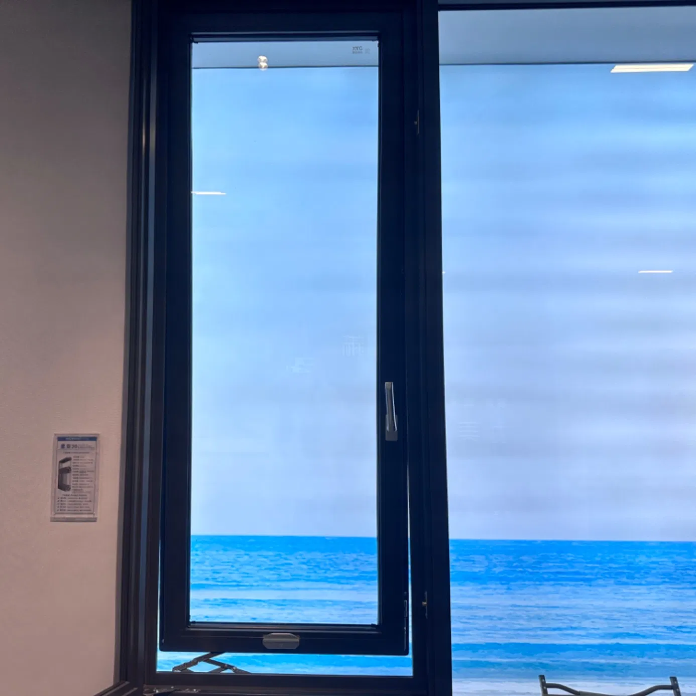 Factory Price Aluminum Sliding Door with Tempered Glass