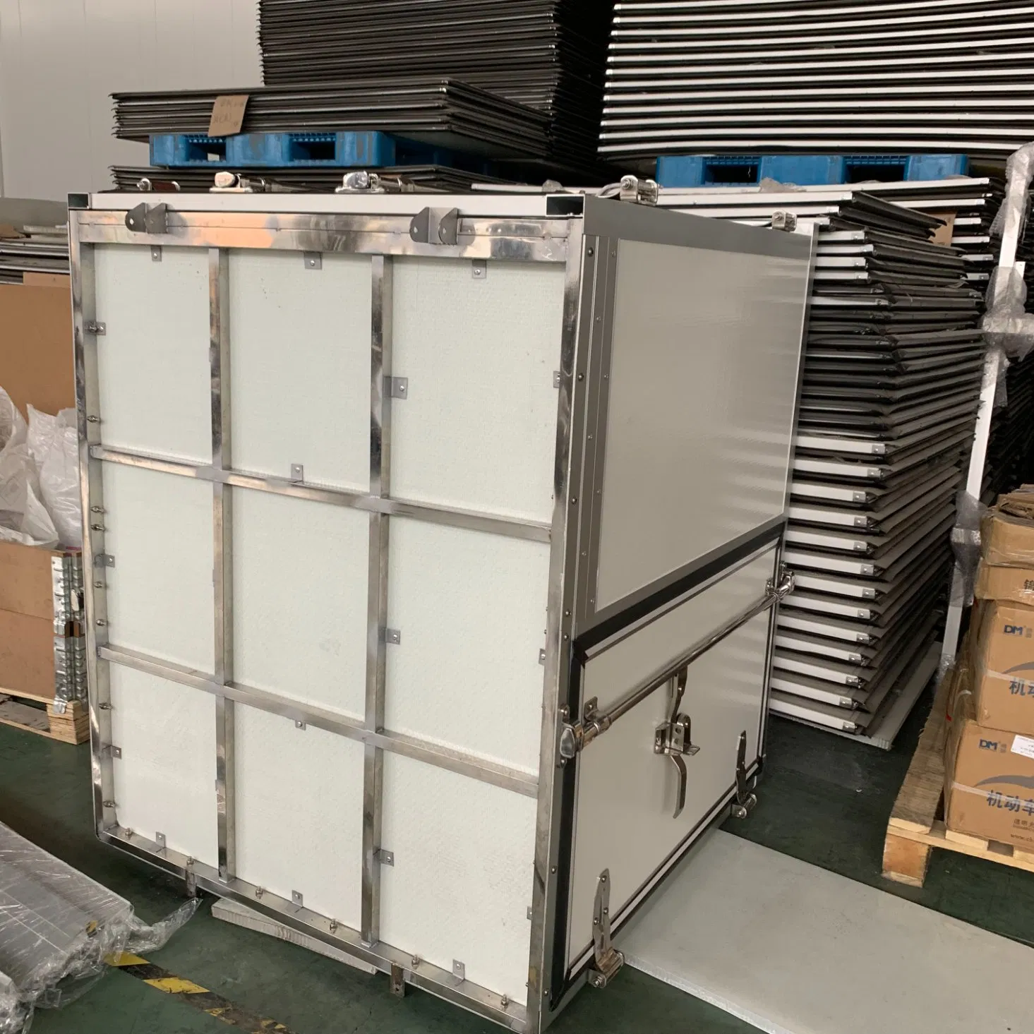 Different Thickness PP Honeycomb Core for Van