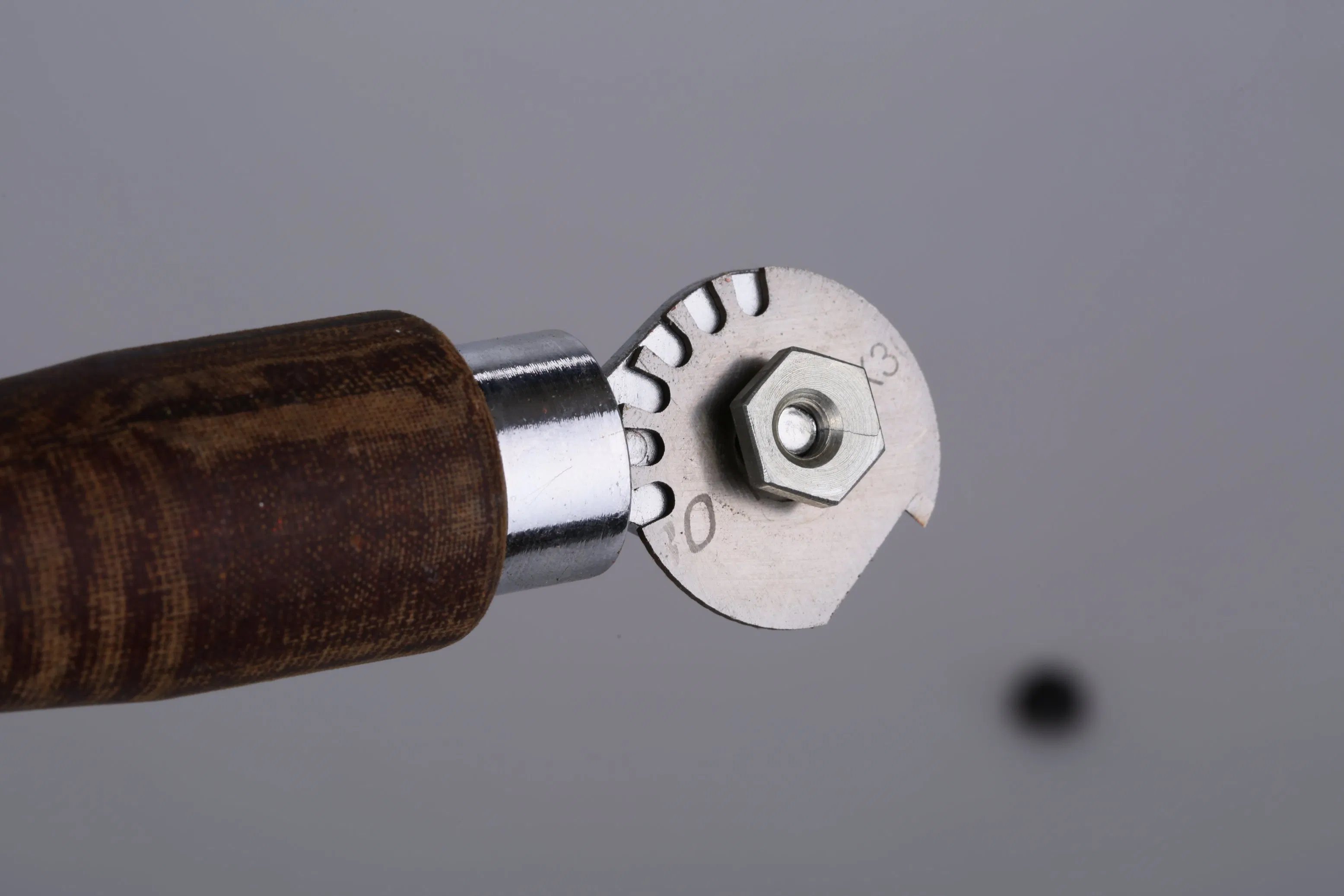 Adjustable Ply Knife for Conveyor Belt and Rubber Cut